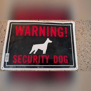 Security Dog Warning Sign - Black and Red (Guc)